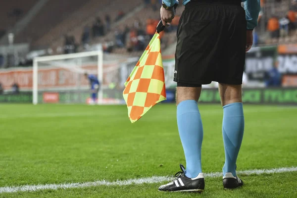 Assistente Árbitro Durante Jogo Futebol — Fotografia de Stock