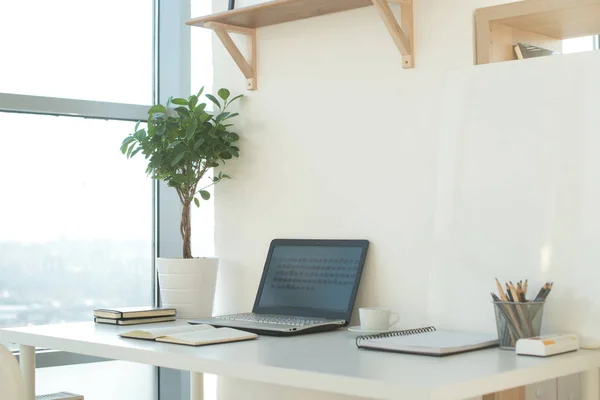 Side view picture of studio workplace — Stock Photo, Image