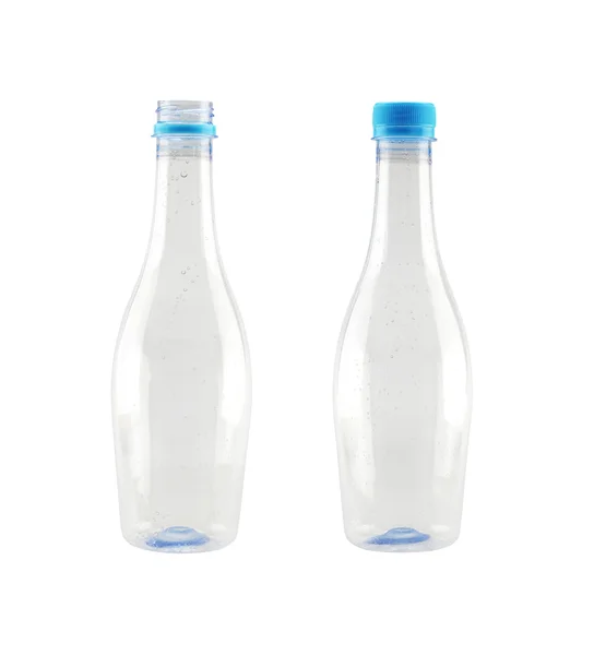 Botella de plástico aislado sobre fondo blanco. —  Fotos de Stock
