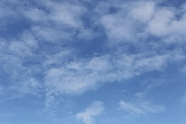 Cloud on blue sky in the daytime of Bright weather. — Stock Photo, Image