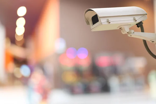 CCTV kamera rekord på oskärpa bakgrund människor i Shopping — Stockfoto