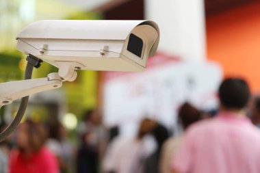 CCTV Kamera kayıtta insanların alışveriş arka plan bulanıklık 