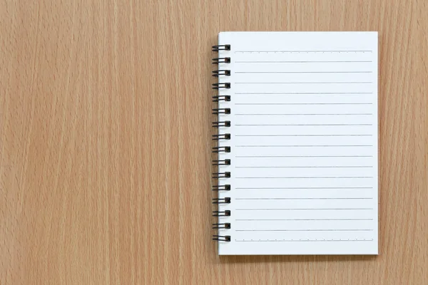Lege Notebook Geplaatst Een Bruin Houten Achtergrond — Stockfoto