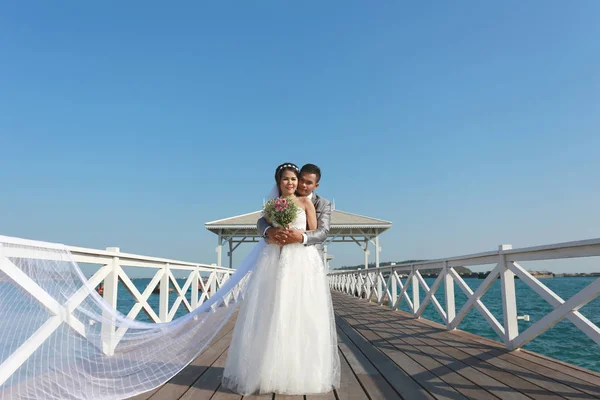 Pre Wedding Photography Thai Couples Wooden Atsadang Bridge Koh Chang — Stock Photo, Image