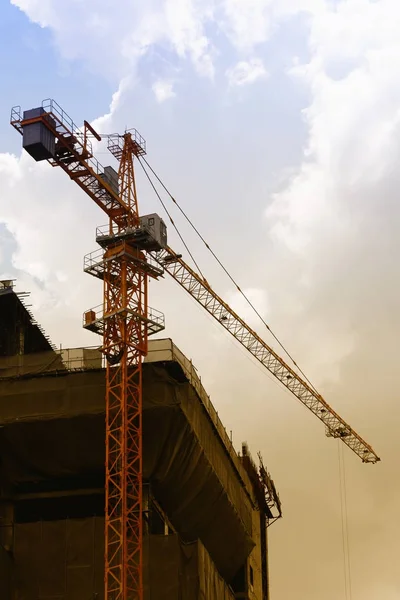 Big crane of heavy machinery factory. — Stock Photo, Image