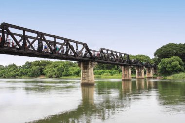 Kanchanaburi ili River Kwai Köprüsü.