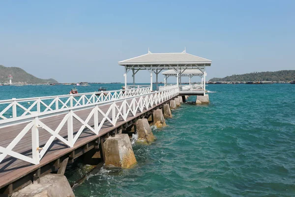 Asadang Bridge of Koh Si Chang important places and popular tour — Stock Photo, Image