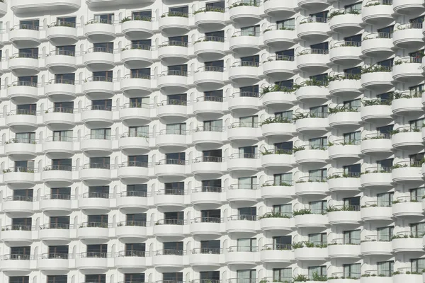 Balcón de edificio alto . —  Fotos de Stock