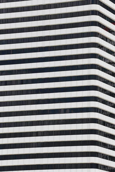 Pared de alto edificio de fondo rascacielos . — Foto de Stock