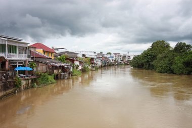 Chanthaburi waterfront topluluk.
