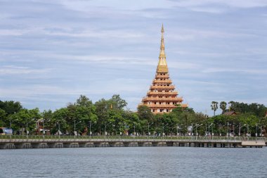 WAT Nong wang ve bueng gün zamanlı Kaennakorn lagün görüntülemek.