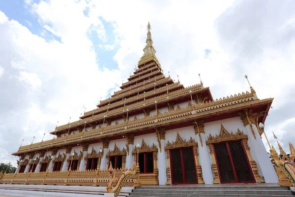 Khon Kaen ili Phra ki Nong Waeng.