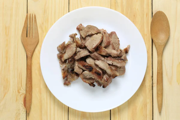 Yerel Tay yemekleri tarzı kavrulmuş domuz eti.