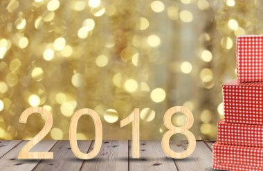 İki bin sekiz ahşap metin üzerinde ahşap zemin ve kırmızı g var