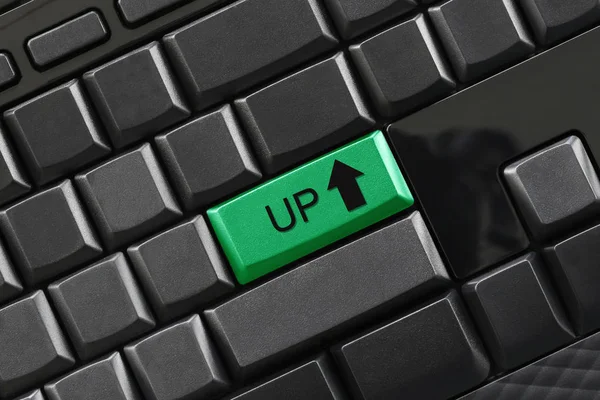Текст UP на кнопке ввода черной клавиатуры . — стоковое фото