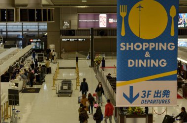 Havaalanının içi. 