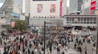time lapse shibuya scramble.