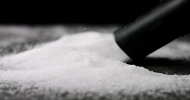 Masa temizleme ve emme şekeri