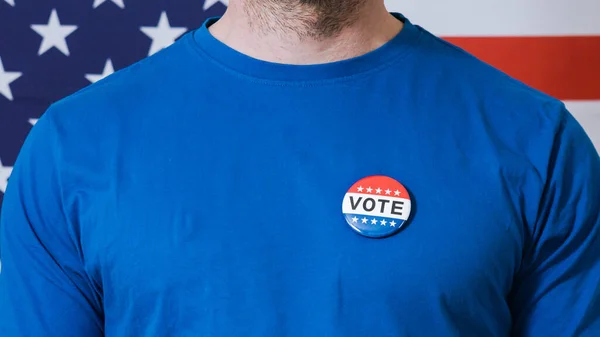 Presidential election button on a man — Stock Photo, Image