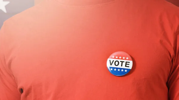 Кнопка президентських виборів на людину — стокове фото