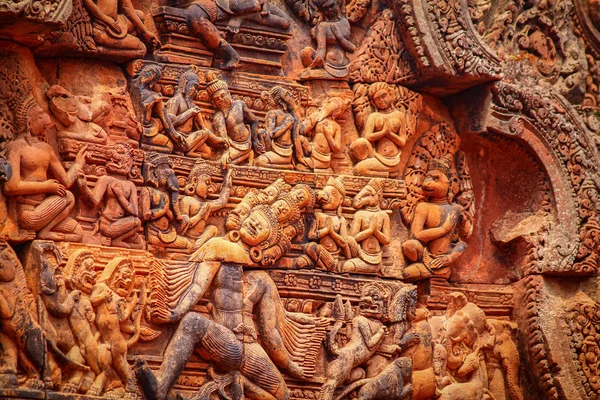Tapınak Duvarlarına Oyulmuş Antik Taş Kamboçya — Stok fotoğraf
