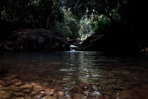 Düster Launiger Filmischer Blick Auf Einen Wasserfall Bokor Nationalpark Kampot — Stockfoto