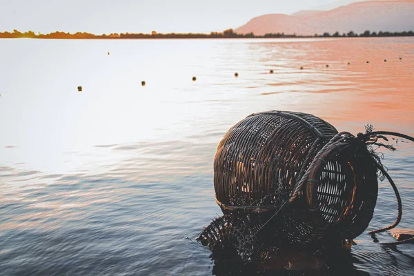 Gewebte Rattangabel Oder Fischkorb Ein Traditioneller Fischbehälter Einem Ländlichen Fischerdorf — Stockfoto