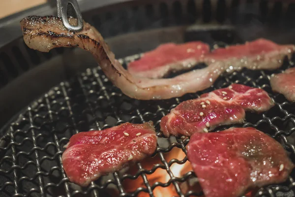 Japans Yakiniku Rundvlees Een Grill Close Schot — Stockfoto