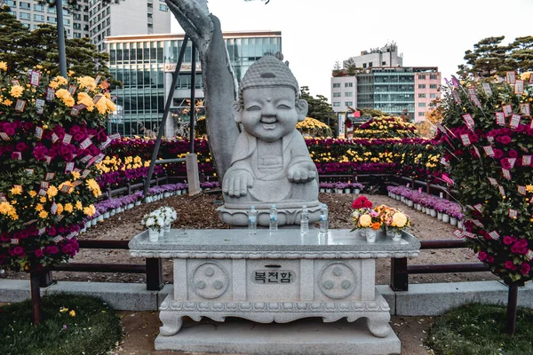 Pequeña Estatua Dios Hermosas Decoraciones Del Templo Jogyesa Seúl Corea — Foto de Stock