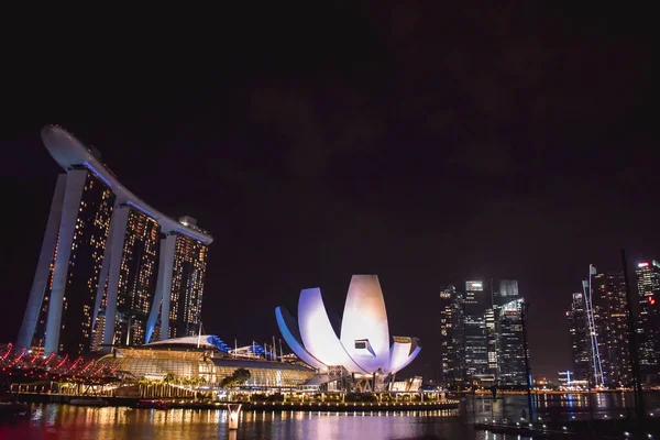 Singapore Skyline Met Het Artscience Museum Marina Bay Sands Hotel — Stockfoto