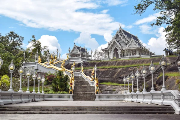 Staircase Leading Beautiful White Temple Wat Kaew Korawaram Krabi Town — Stock Photo, Image