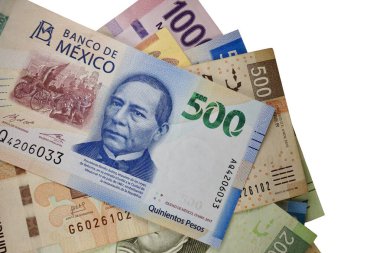 Meksika peso faturaları düz bir yüzeye rastgele yayıldı