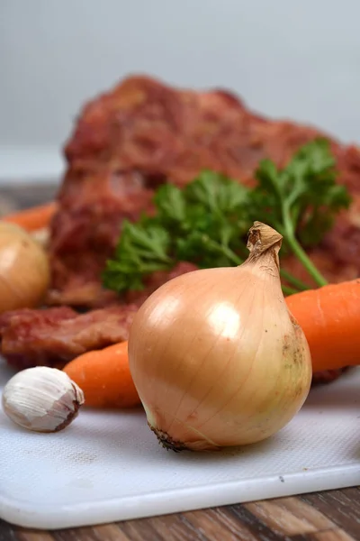 豚カルビのスープ用のスープ混合物 — ストック写真