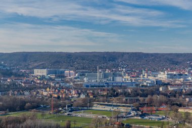 Jena - Thüringen / Almanya yakınlarındaki Çekirdek Dağları boyunca keşif turu