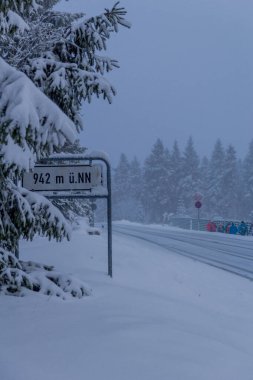 First small winter hike along the Rennsteig through the Thuringian Forest - Schneekopf/Germany