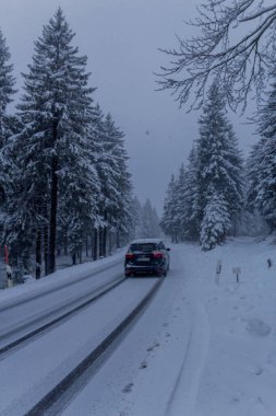 First small winter hike along the Rennsteig through the Thuringian Forest - Schneekopf/Germany