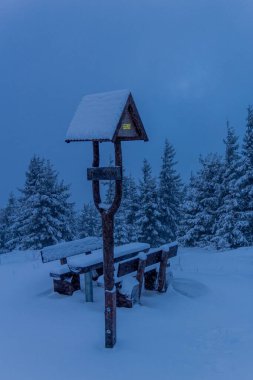 First small winter hike along the Rennsteig through the Thuringian Forest - Schneekopf/Germany