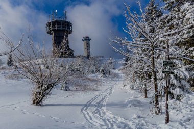 First small winter hike along the Rennsteig through the Thuringian Forest - Schneekopf/Germany