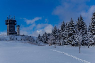 First small winter hike along the Rennsteig through the Thuringian Forest - Schneekopf/Germany