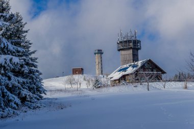 First small winter hike along the Rennsteig through the Thuringian Forest - Schneekopf/Germany