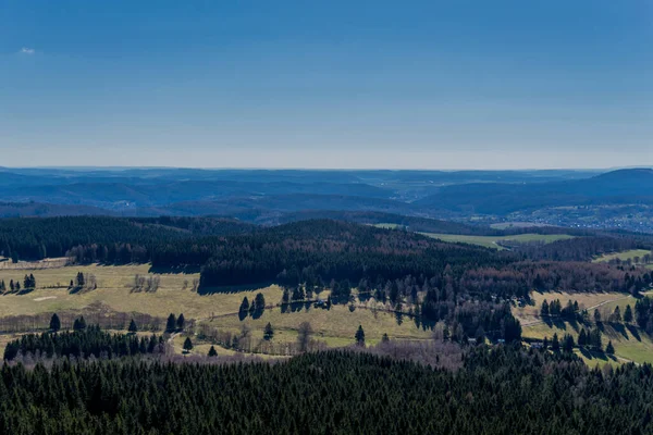 První Jarní Procházka Slunečného Dne Durynským Lesem Steinbach Hallenberg Německo — Stock fotografie