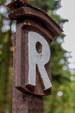 Thringer Wald / Almanya 'da Thringer Ormanı boyunca farklı yerlerde yürüyüş yapmak