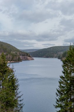 Oberhof 'tan Ohra barajına yürüyün - Oberhof / Almanya