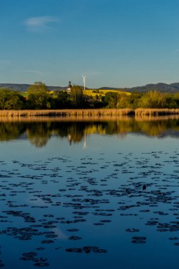 Güzel Werratal boyunca bahar gezisi. - Breitungen / Seeblick