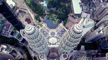 Kuala Lumpur şehrinin hızlandırılmış görüntüleri