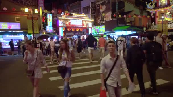 Taipei Tajvan 2019 Május Gyalogos Raohe Éjszakai Piac Bejáratánál Taipei — Stock videók