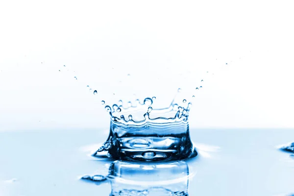 Foto von Wasserspritzern und Wellen Hintergrund — Stockfoto