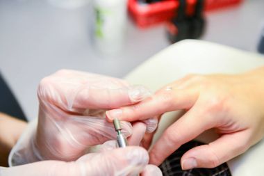 Manikür yordam sürecinde fotoğraf