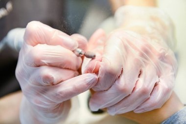 Manikür yordam sürecinde fotoğraf