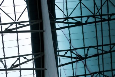 Cam ve çelik inşaat arka planı